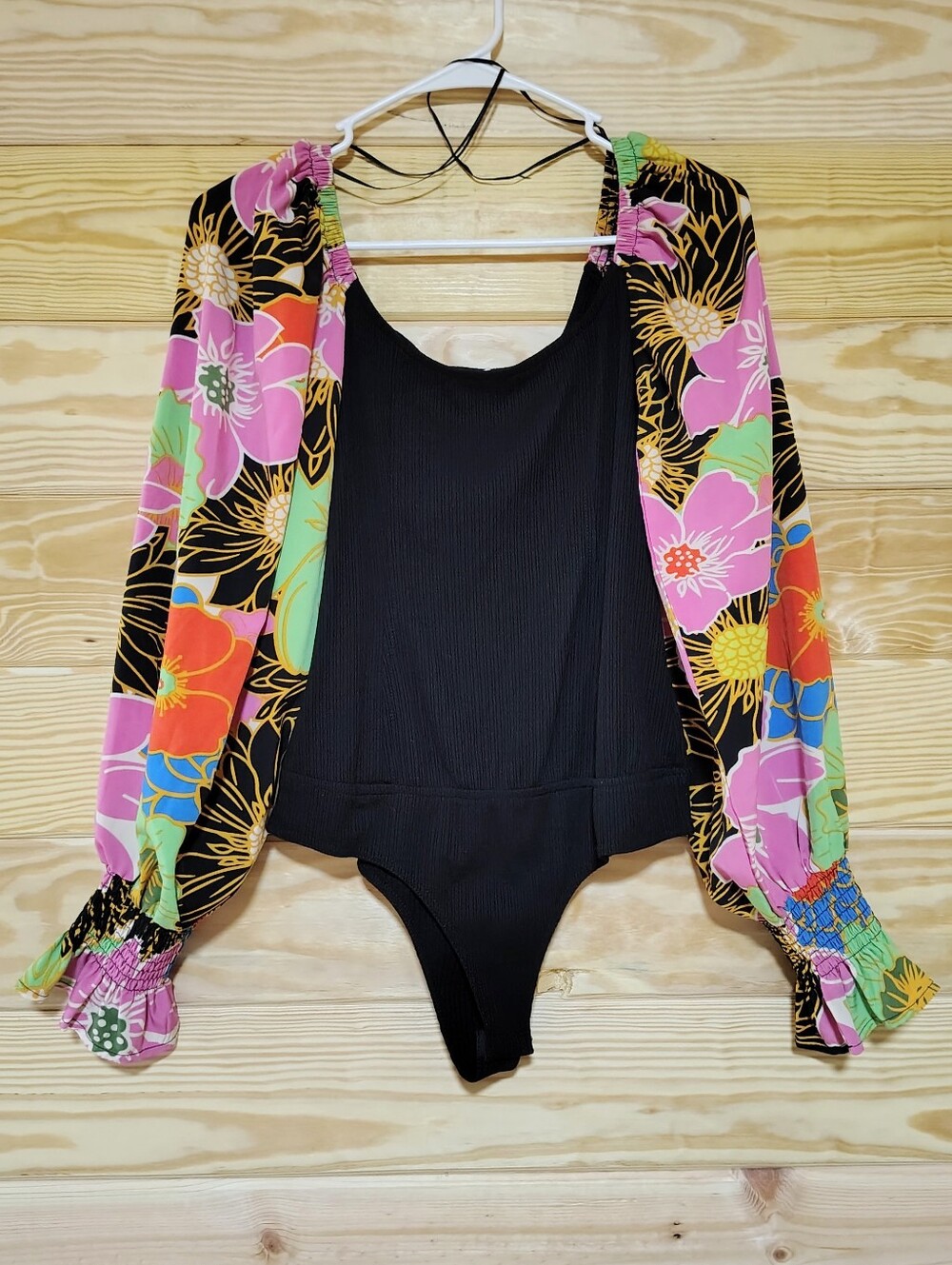 Black Bodysuit M Floral Sleeve Scoop Neck Stretch Dopamine Dressing Whimsical